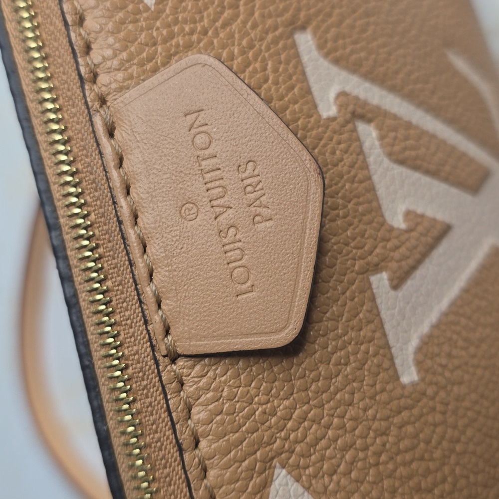 Louis Vuitton Empreinte Monogram Giant Multi Pochette Accessories Arizona Creme - Picture 11 of 16